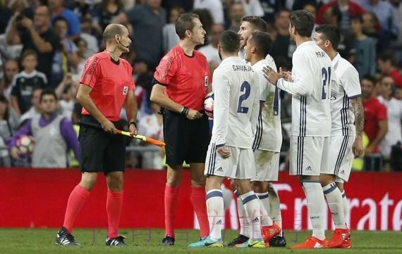 皇马官方抗议漏判点球：争议判罚阻止皇马获胜